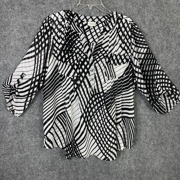 Avenue Semi Sheer 1/2 Button Blouse Women 14/16 B&W Pattern 3/4 Sleeve Airy - Picture 1 of 13